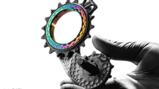 新製品取り扱い始めました！